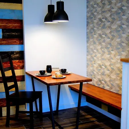 Isola Bed & Breakfast *