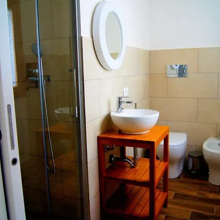 Isola Bed & Breakfast